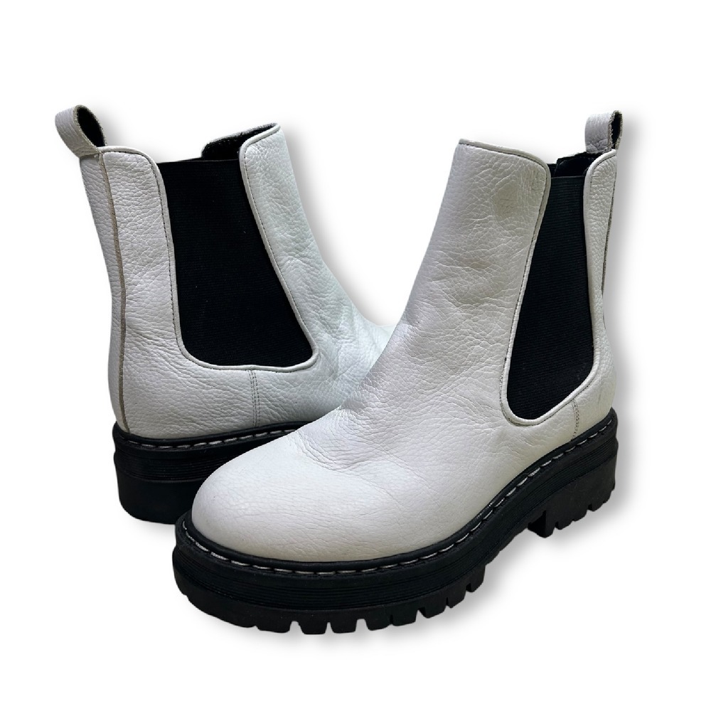 Marc Fisher MLPrivi‎ White Leather Chelsea Boots Platform Lug Sole Womens 6.5M